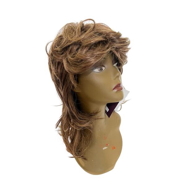 Layered Shoulder Length Women's Wig Bangs Premium Synthetic Hair dark Blonde - Picture 1 of 16